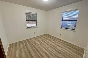 706 Heritage Trail, Granbury, TX 76048 - Photo 16