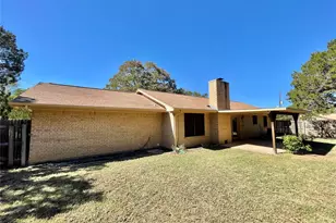 706 Heritage Trail, Granbury, TX 76048 - Photo 18