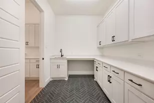 2021 Clearwater Dr, Lakewood Village, TX 75068 - Photo 40