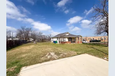 212 N Ohio Drive, Celina, TX 75009 - Photo 12