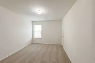 9017 Waterman Dr, Providence Village, TX 76227 - Photo 16