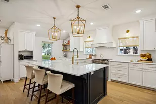 9078 Fairglen Dr, Dallas, TX 75231 - Photo 10