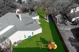 9078 Fairglen Dr, Dallas, TX 75231 - Photo 30