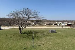 167 Blue Sky Ln, Springtown, TX 76082 - Photo 20