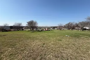 167 Blue Sky Ln, Springtown, TX 76082 - Photo 28