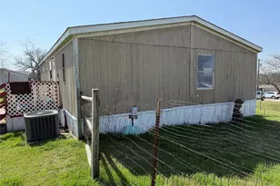 167 Blue Sky Ln, Springtown, TX 76082 - Photo 32