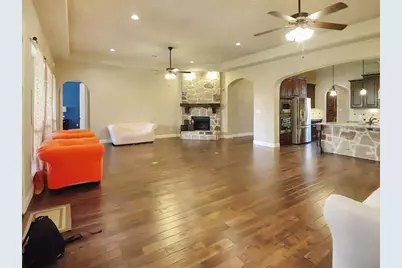 4815 Livingston Drive, Frisco, TX 75033 - Photo 4