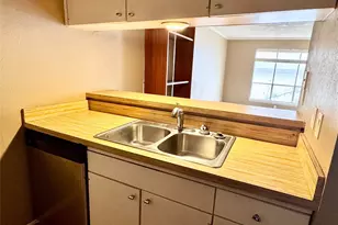 4859 Cedar Springs Rd, Dallas, TX 75219 - Photo 6