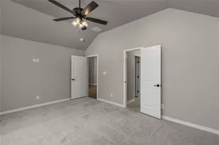 1607 W College St, Jacksboro, TX 76458 - Photo 16