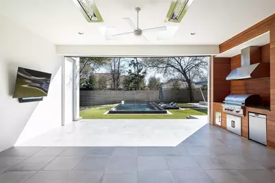 6446 Prestonshire Lane, Dallas, TX 75225 - Photo 14