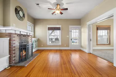 200 Dewitt Street, Collinsville, TX 76233 - Photo 6