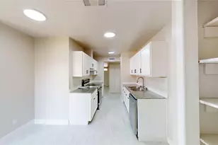 1921 Edna Smith Dr, Garland, TX 75040 - Photo 12