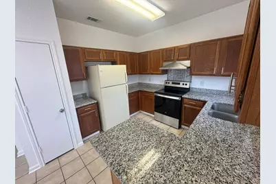 301 Spanish Moss Drive, Arlington, TX 76018 - Photo 10