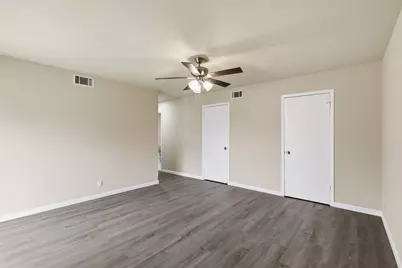 829 Joanna Drive, Hurst, TX 76053 - Photo 22