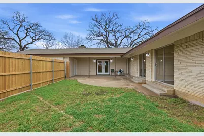 829 Joanna Drive, Hurst, TX 76053 - Photo 28