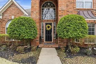 207 Mallard Lakes Dr, McKinney, TX 75072 - Photo 4