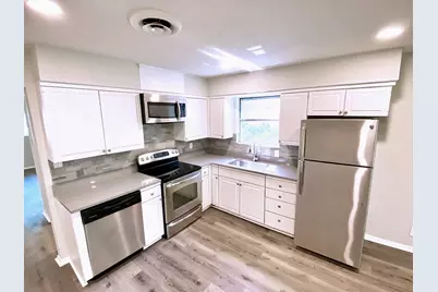 4808 Curzon Avenue, Fort Worth, TX 76107 - Photo 4