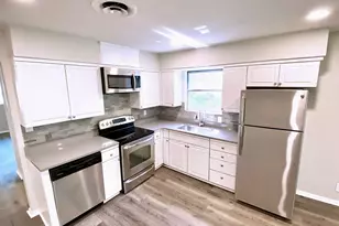 4808 Curzon Ave, Fort Worth, TX 76107 - Photo 4