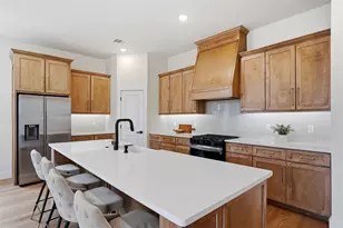 2315 Colony Ct, Dallas, TX 75235 - Photo 6