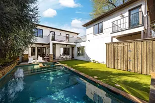 6713 Lake Cir Dr, Dallas, TX 75214 - Photo 1