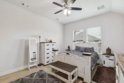 388 N Montague Street, Pilot Point, TX 76258 - Photo 18