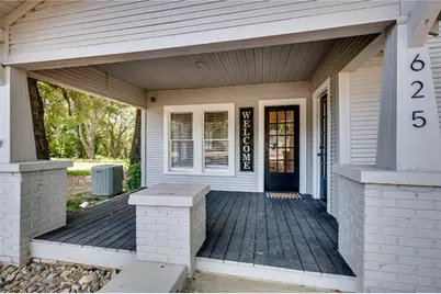 625 Jefferson Street, Pittsburg, TX 75686 - Photo 2