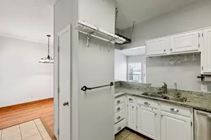 7151 Gaston Ave, Dallas, TX 75214 - Photo 12