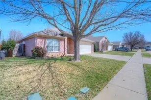 8729 Lake Meadows Ln, Fort Worth, TX 76053 - Photo 34