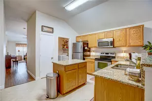 8729 Lake Meadows Ln, Fort Worth, TX 76053 - Photo 8