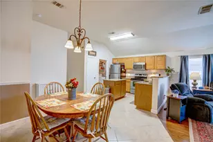 8729 Lake Meadows Ln, Fort Worth, TX 76053 - Photo 10