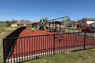 8729 Lake Meadows Ln, Fort Worth, TX 76053 - Photo 38