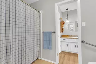 121 Falcon Ln, Hillsboro, TX 76645 - Photo 14