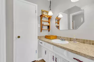 121 Falcon Ln, Hillsboro, TX 76645 - Photo 14