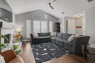 7425 Bear Lake Dr, Fort Worth, TX 76137 - Photo 8