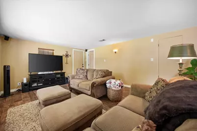 5912 Forest Hill Drive, Forest Hill, TX 76119 - Photo 6