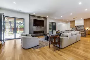 10539 Les Jardins Dr, Dallas, TX 75229 - Photo 2