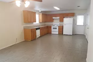 309 S Blue Jay Ct, Weatherford, TX 76088 - Photo 4