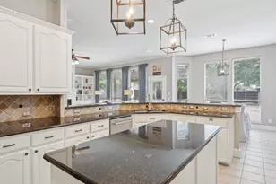 6000 Windridge Ln, Flower Mound, TX 75028 - Photo 18