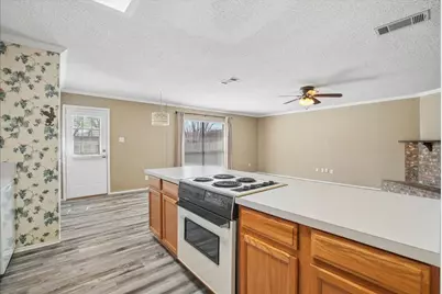 4901 Ward Drive, The Colony, TX 75056 - Photo 14