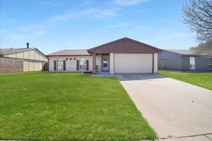 4901 Ward Dr, The Colony, TX 75056 - Photo 1