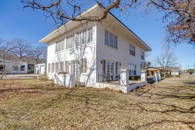 503 NW 4th Avenue, Mineral Wells, TX 76067 - Photo 2