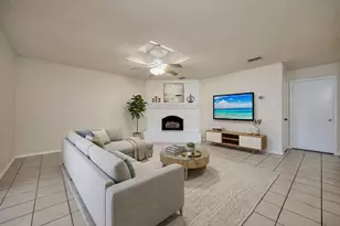 821 Timberoaks Dr, Azle, TX 76020 - Photo 2