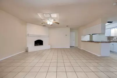 821 Timberoaks Drive, Azle, TX 76020 - Photo 28