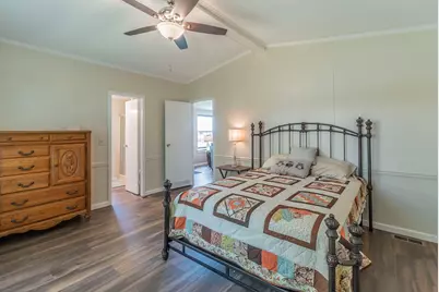 203 Harbor View Court, Granbury, TX 76048 - Photo 10