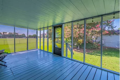 203 Harbor View Court, Granbury, TX 76048 - Photo 20