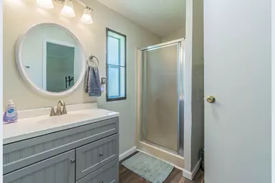 203 Harbor View Court, Granbury, TX 76048 - Photo 12