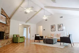 3300 Loma Vista Dr, Waco, TX 76708 - Photo 6