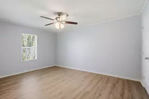 233 Creek Cove Dr, Dallas, TX 75217 - Photo 16