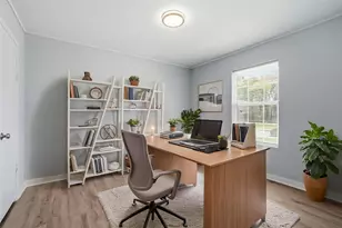 233 Creek Cove Dr, Dallas, TX 75217 - Photo 6