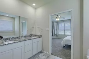 805 Lake Cypress Ln, Little Elm, TX 75068 - Photo 18